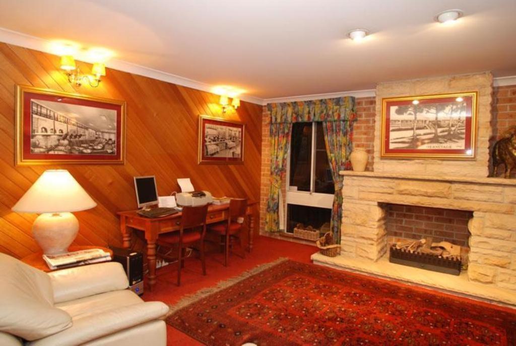 The Hermitage Motel - Campbelltown Eksteriør bilde
